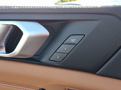 Certified 2023 BMW X5 xDrive40i w/ Premium Package image 27