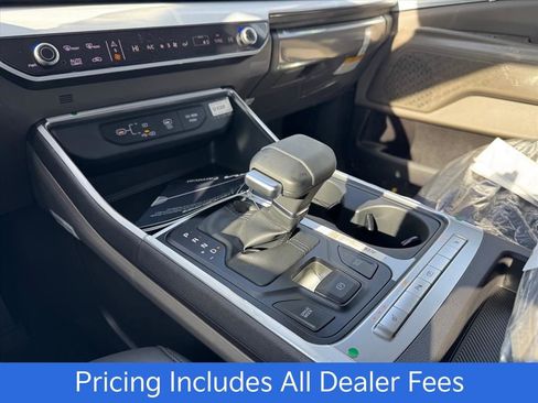 New 2026 Kia Carnival FWD image 16