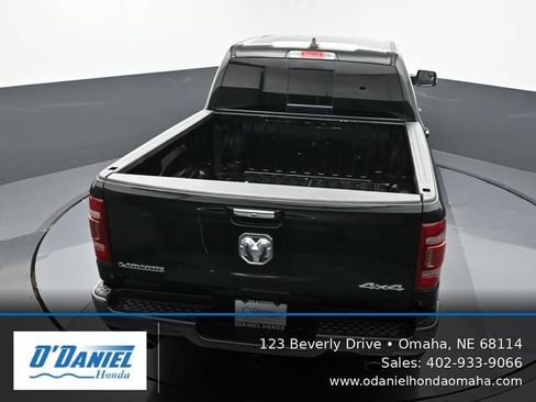 Used 2022 RAM 1500 Laramie AWD/4WD image 17