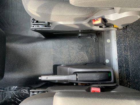 Used 2017 Ford Transit 350 148 Medium Roof image 17