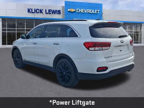 Used 2019 Kia Sorento AWD V6 image 5