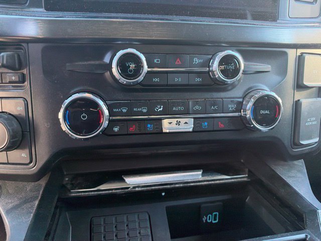 Used 2025 Ford F250 Lariat w/ Lariat Ultimate Package AWD/4WD image 12