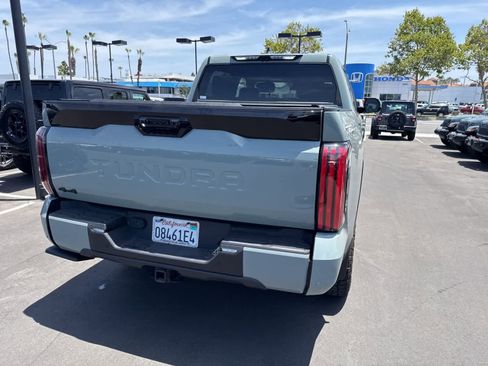 Used 2025 Toyota Tundra Platinum w/ TRD Off-Road Package AWD/4WD image 15