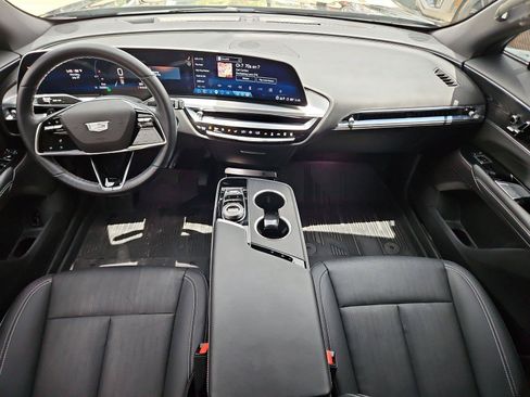 Certified 2024 Cadillac Lyriq Luxury RWD image 13