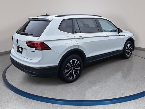 Used 2023 Volkswagen Tiguan S w/ Driver Assistance Package AWD/4WD image 5