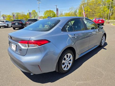 Used 2023 Toyota Corolla LE w/ Carpet Mat Package (TMS) FWD image 7