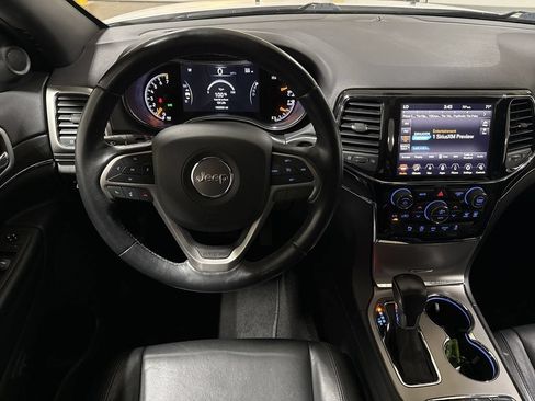 Used 2021 Jeep Grand Cherokee Limited AWD/4WD image 11