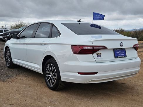 Used 2020 Volkswagen Jetta SE image 8