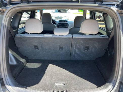 Used 2016 Kia Soul FWD image 19
