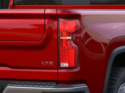 New 2026 Chevrolet Silverado 2500 LTZ w/ LTZ Convenience Package AWD/4WD image 11