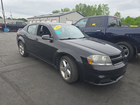Used 2014 Dodge Avenger SE w/ Rallye Appearance Group FWD image 3