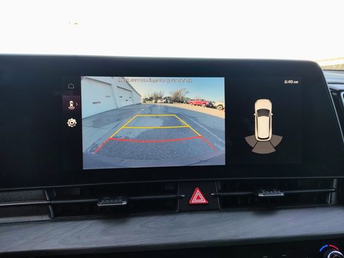 Used 2023 Kia Sportage X-Pro image 4