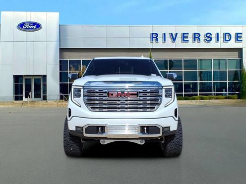 Used 2022 GMC Sierra 1500 Denali AWD/4WD image 2