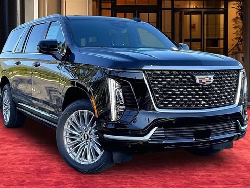 New 2026 Cadillac Escalade ESV Luxury image 2