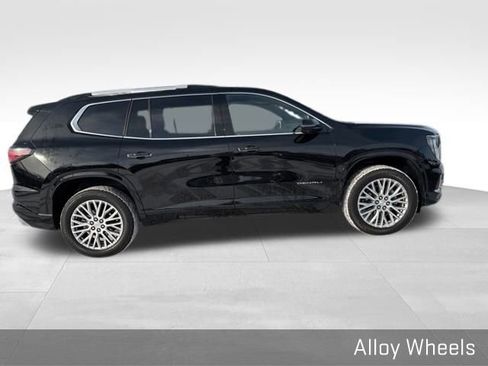 Used 2025 GMC Acadia Denali w/ LPO, Floor Liner Package image 17