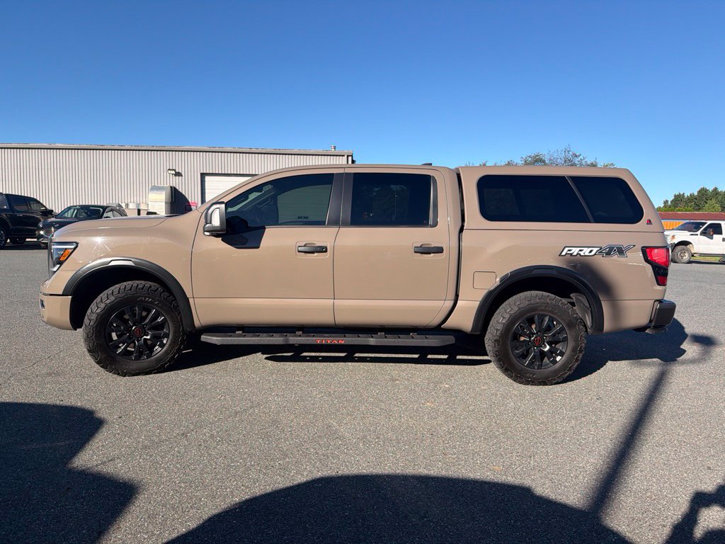 Used 2024 Nissan Titan PRO-4X w/ Pro-4x Convenience Package AWD/4WD image 7