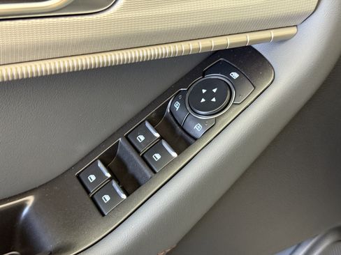 New 2026 Ford Explorer Active image 16