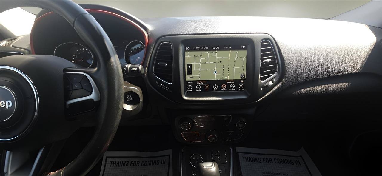 Used 2020 Jeep Compass Trailhawk w/ Cold Weather Group AWD/4WD image 13