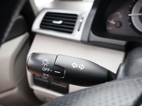 Used 2016 Honda Odyssey SE image 15