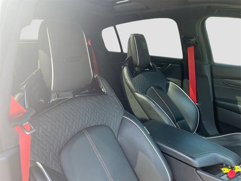 Used 2022 Cadillac CT5 V Blackwing w/ Carbon Fiber Package 2 image 30