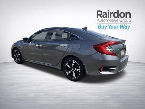 Used 2016 Honda Civic Touring image 5