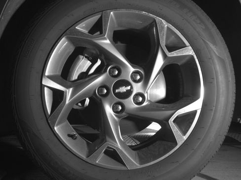 Used 2025 Chevrolet Trax LT FWD image 12