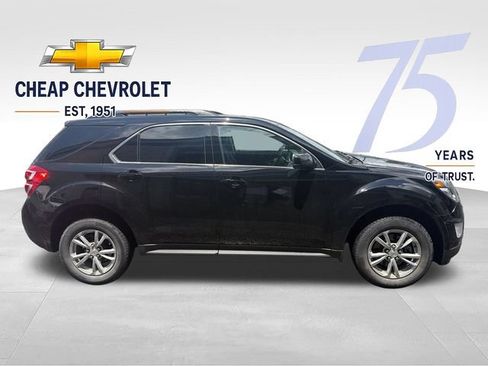 Used 2017 Chevrolet Equinox LT w/ Convenience Package AWD/4WD image 4