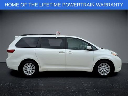Used 2015 Toyota Sienna Limited Premium AWD/4WD image 2
