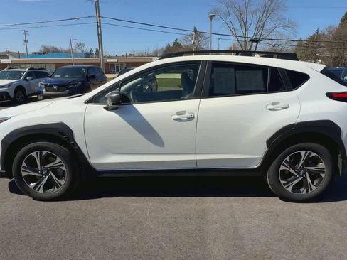 Certified 2024 Subaru Crosstrek 2.0i Premium image 5