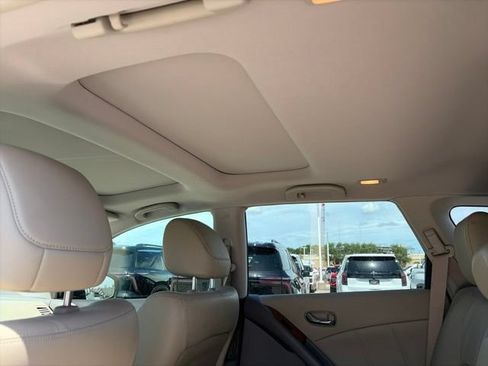 Used 2014 Nissan Murano LE w/ Platinum Edition Package FWD image 15