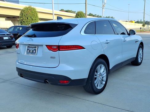 Used 2020 Jaguar F-PACE Prestige image 12
