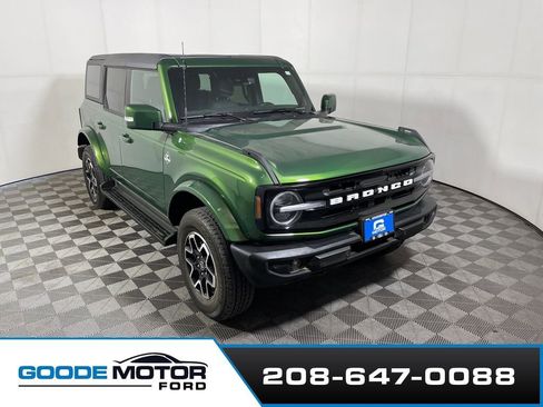Used 2025 Ford Bronco Outer Banks image 1