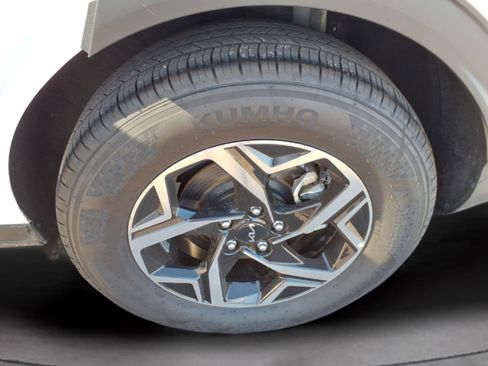 Used 2025 Kia Sportage LX FWD image 30