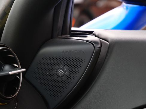Used 2022 McLaren 720S Luxury RWD image 29