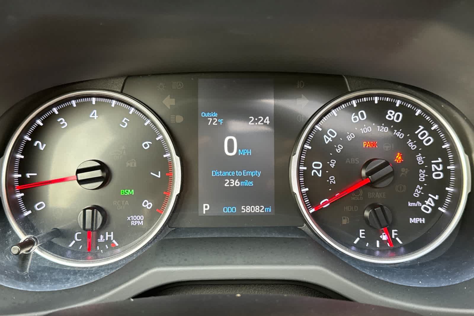 Used 2019 Toyota RAV4 XLE Premium FWD image 28