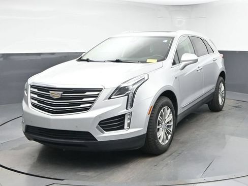 Used 2019 Cadillac XT5 Luxury FWD image 3