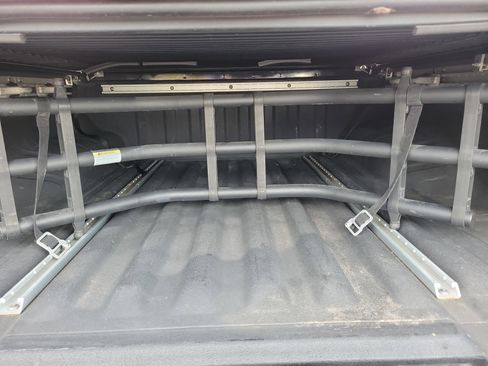 Used 2019 Nissan Frontier SV w/ Value Truck Package AWD/4WD image 8