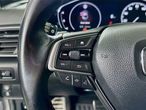 Used 2022 Honda Accord Sport image 22