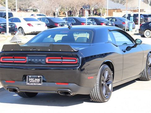 Used 2019 Dodge Challenger R/T Scat Pack image 12