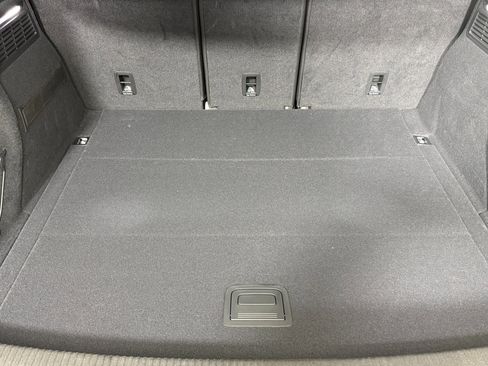 Used 2025 Audi Q5 2.0T Premium w/ Convenience Plus Package image 21