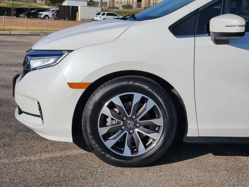 Used 2021 Honda Odyssey EX-L image 6
