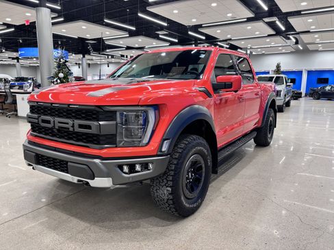 Certified 2022 Ford F150 Raptor w/ Equipment Group 801A High image 4