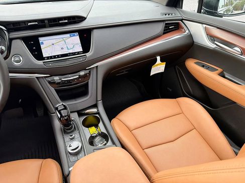 New 2025 Cadillac XT5 Premium Luxury w/ Technology Package image 25
