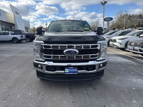 New 2026 Ford F250 XLT w/ FX4 Off-Road Package image 2