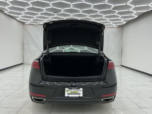 Used 2018 Kia Cadenza Premium FWD image 44