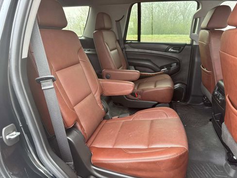 Used 2020 Chevrolet Tahoe Premier w/ Premier Plus Edition AWD/4WD image 26