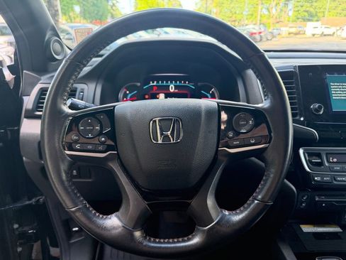 Used 2021 Honda Pilot Black Edition image 18