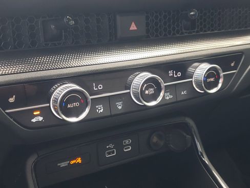 Used 2025 Honda CR-V Sport-L image 30