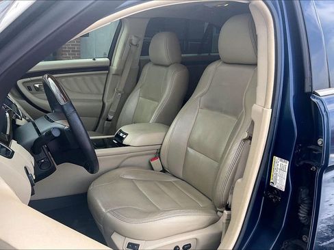 Used 2017 Ford Taurus Limited image 24