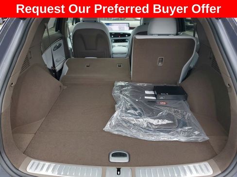 New 2026 Genesis GV70 2.5T Advanced image 25